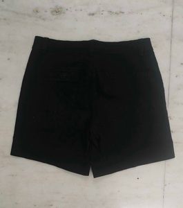 Simply Basic Black Skort