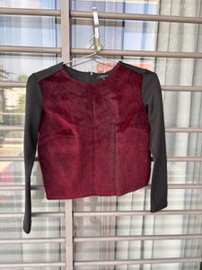 Chic Burgundy & Black Long Sleeve Top