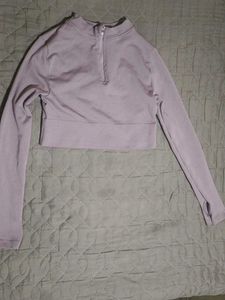 Lavender Mauve Cropped Activewear Pullover Top wit