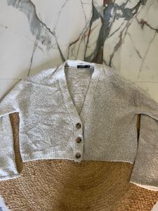 Chic Grey Cropped Cardigan Sweater