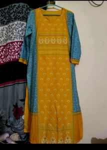 Crepe brand new kurti