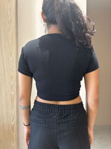 Black Ruched V-Neck Crop Top