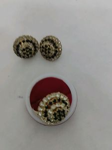 Rhinestone Stud Earrings - Vintage Style