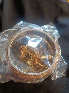 Latkan Bangles