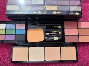 Complete Makeup Palette Set