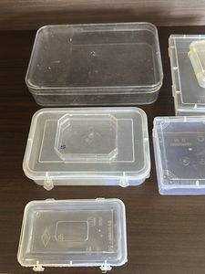 8 Clear Plastic Storage Containers