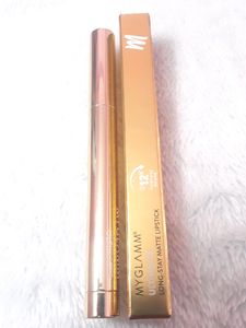 MyGlamm Ultimatte Long Stay Matte LipstickTrophe