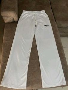 bonkers corner Casual White Women's Sweatpants