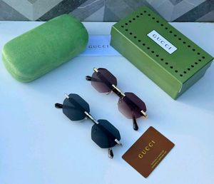 GUCCI UNISEX PREMIUM QUALITY SUNGLASSES