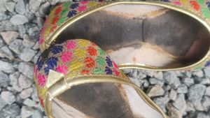 Beautiful Pair Jutti