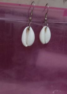 Seashell Dangle Earrings - Beach Vibes