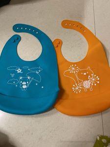 Cute Baby Bibs Set