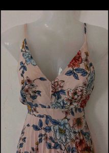 GORGEOUS FLORAL DRESS