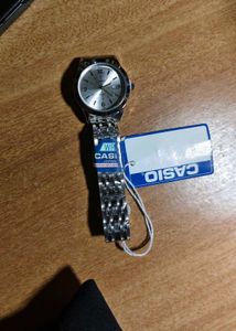 Casio Quartz Watch Women