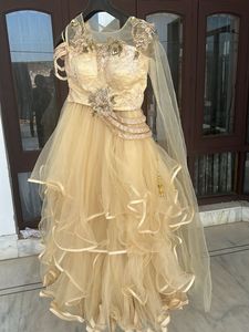 Elegant Golden Gown for Special Occasions