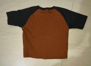 Stylish Two-Tone Cropped Top