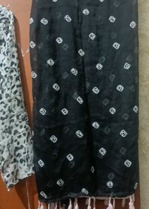 Elegant Black &amp; White Kurta Set