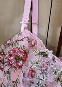 NEW VS Floral Embroidered Balconette Bra