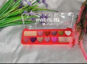 Eyeshadow pallete