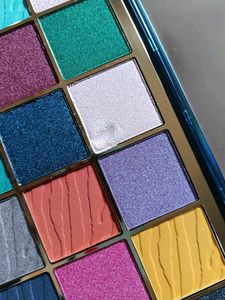Revolution Wild Animal Pallette 💕♥️