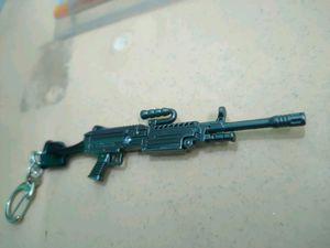 Metallic Gun Keyring