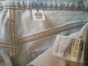 H&amp;M Vintage Straight High Waist Jean