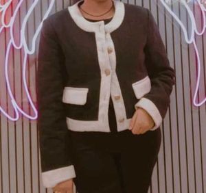 Chic Black & White Cropped Jacket