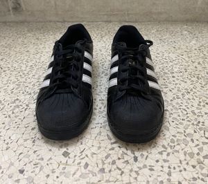 Adidas Superstar Sneakers