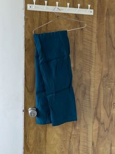 Teal Kurta Set with Intricate Neckline