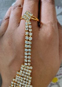 Stunning Rhinestone Ring braclet