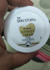 The Skin Story Combo Of Day And Night