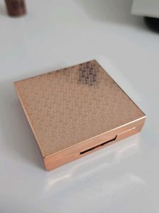 KAY BEAUTY Eyeshadow Palette - Outshine