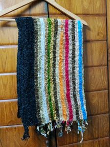 Item-KBG-146/Preloved/2 Woollen Stoles/Small Shawl, 1 Woollen Shawl
