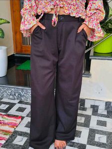 Stylish Black Wide Leg Trousers