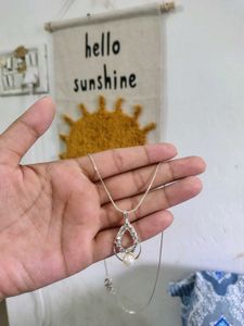 Elegant Pearl & Crystal Pendant Necklace