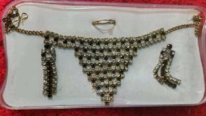 Sparkling Rhinestone Necklace & Earring Set