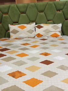 Diamond Pattern Bed Sheet Set