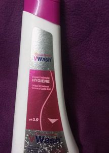 V Wash Plus Intimate Hygiene Liquid