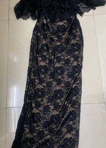 Elegant Black Lace Off-Shoulder Maxi Dress
