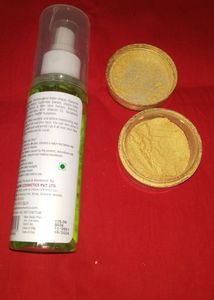 Nutriglow Face Toner, Highlight Powder