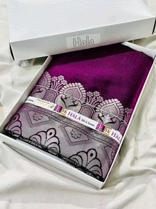 Elegant Purple satin Silk Saree with rich pallu