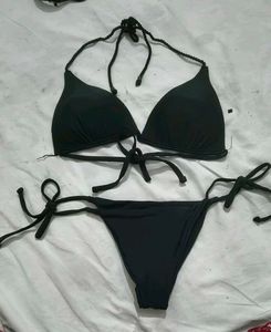 Very Sexy And Beautiful Beach Curve Bikni Set