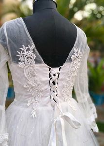 Elegant White Wedding Dress