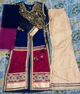 Elegant Embroidered Kurta Set with Palazzo