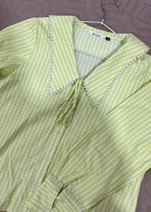 Cute Green Gingham Top