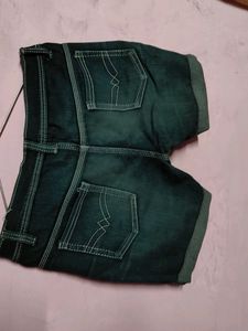 Black Short