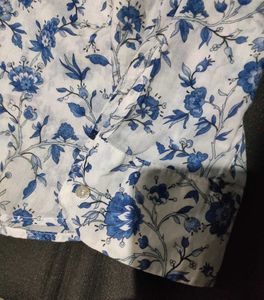 Zara Blue Floral Print Button-Up Top