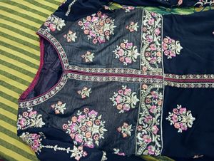 Women Lehnga And Crush