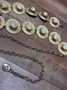 Gold Tone Straw Hat Chain Belt