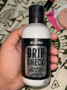 Zudio Drip Check Shimmer Body Lotion